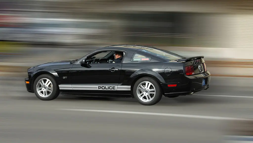 El Police Department Traffic Cop, giving citations to drivers